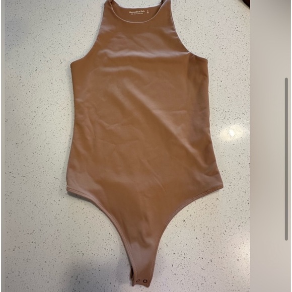 Abercrombie Double Layered
Seamless Scuba Tan Bodysuit - Picture 2 of 6